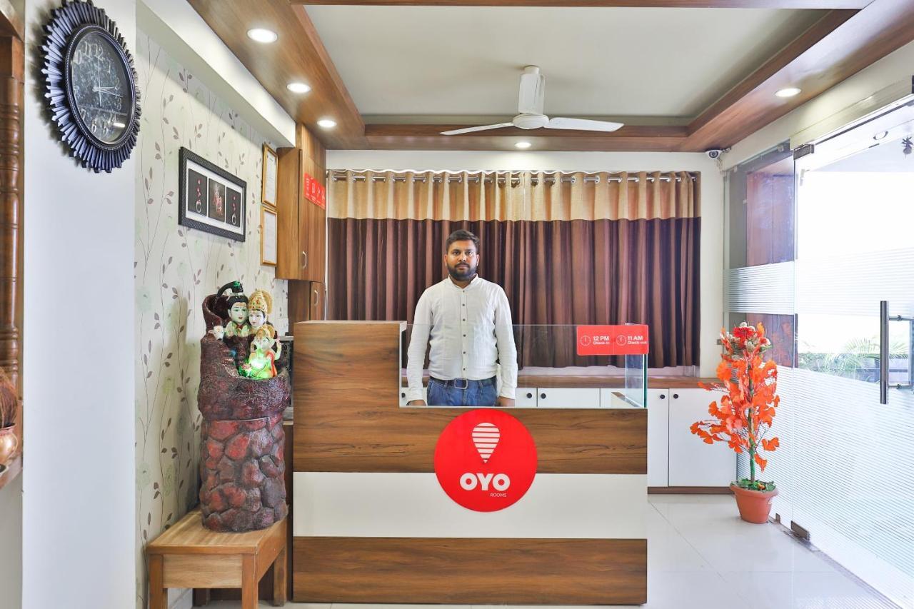 Oyo-15417红玫瑰酒店 Watuwa 外观 照片